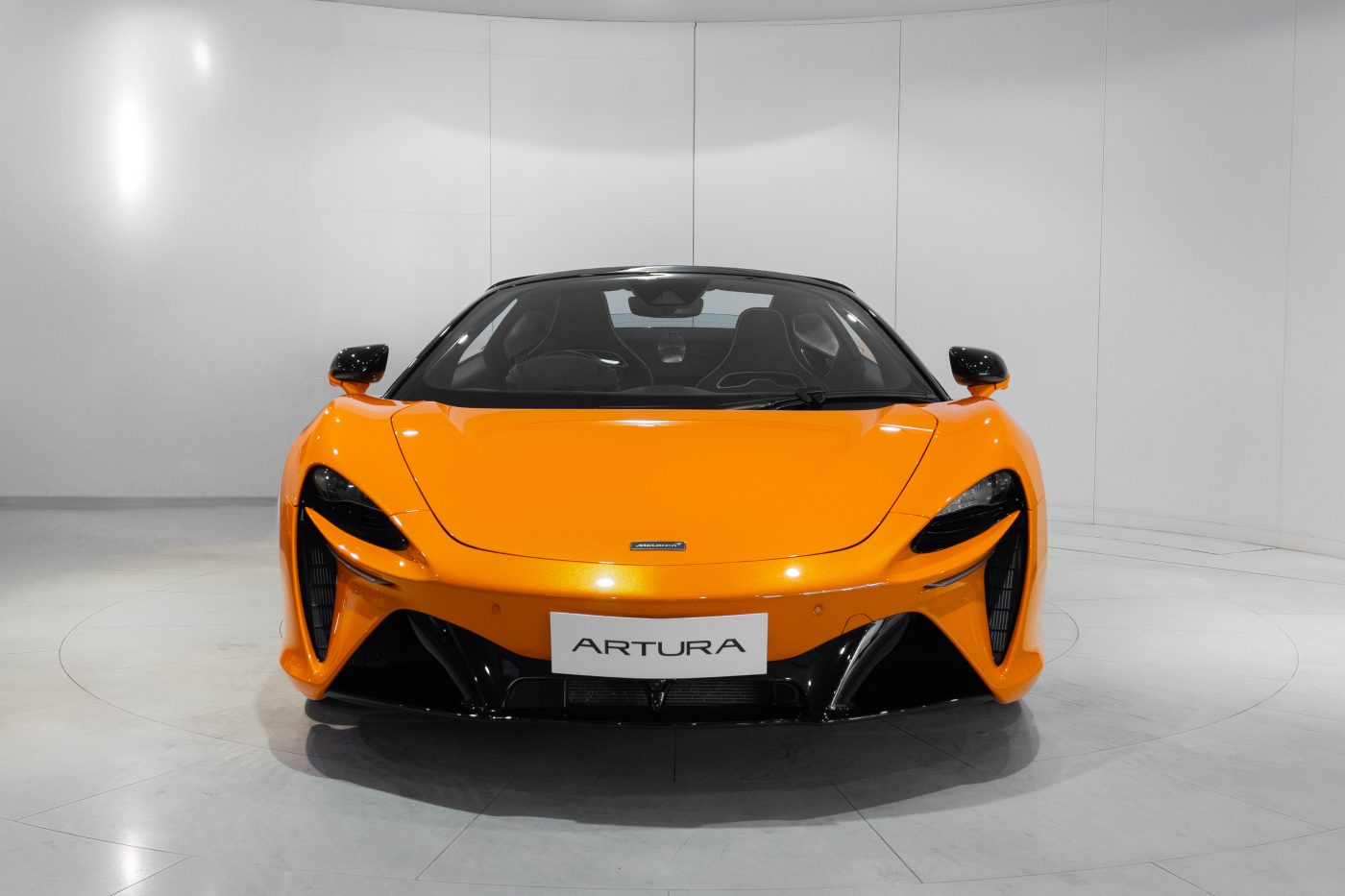 McLaren Artura Spider