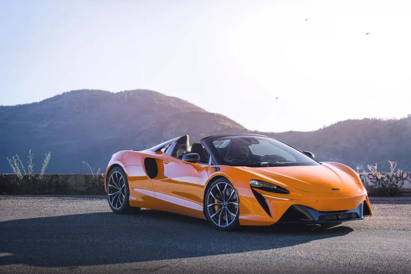 McLaren Artura Spider