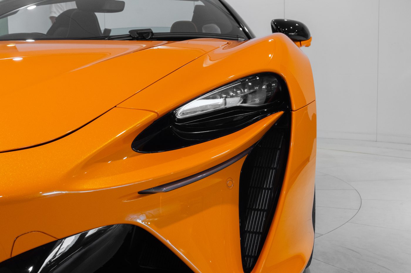 McLaren Artura Spider