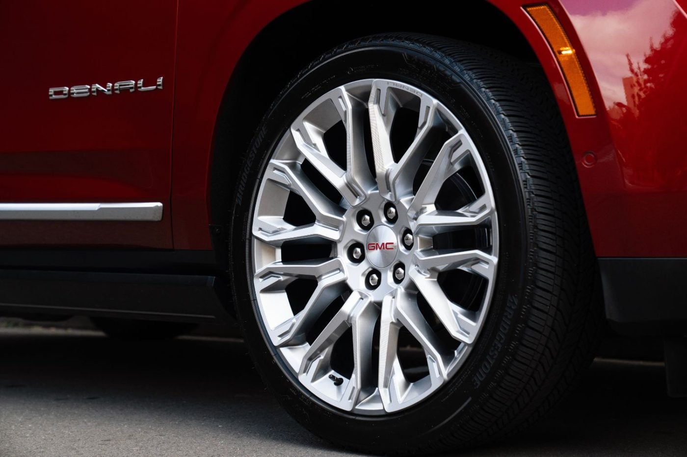 General Motors Australia Yukon Denali wheels
